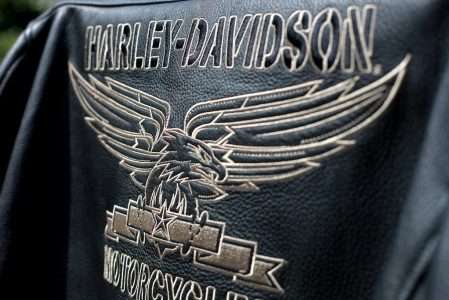 Comment faire durer et entretenir son blouson de moto ?