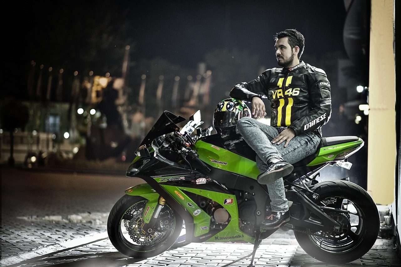 Tout savoir sur l&rsquo;équipement moto [Guide Ultime]